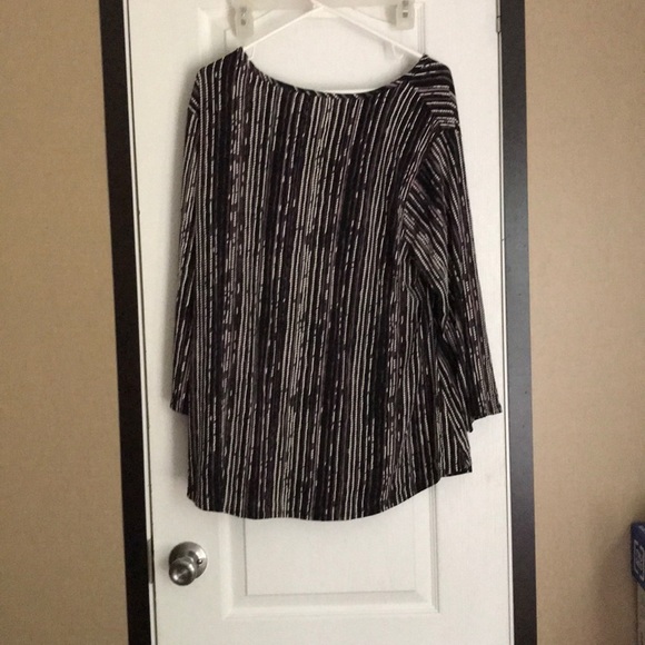 Blouse - Picture 3 of 3